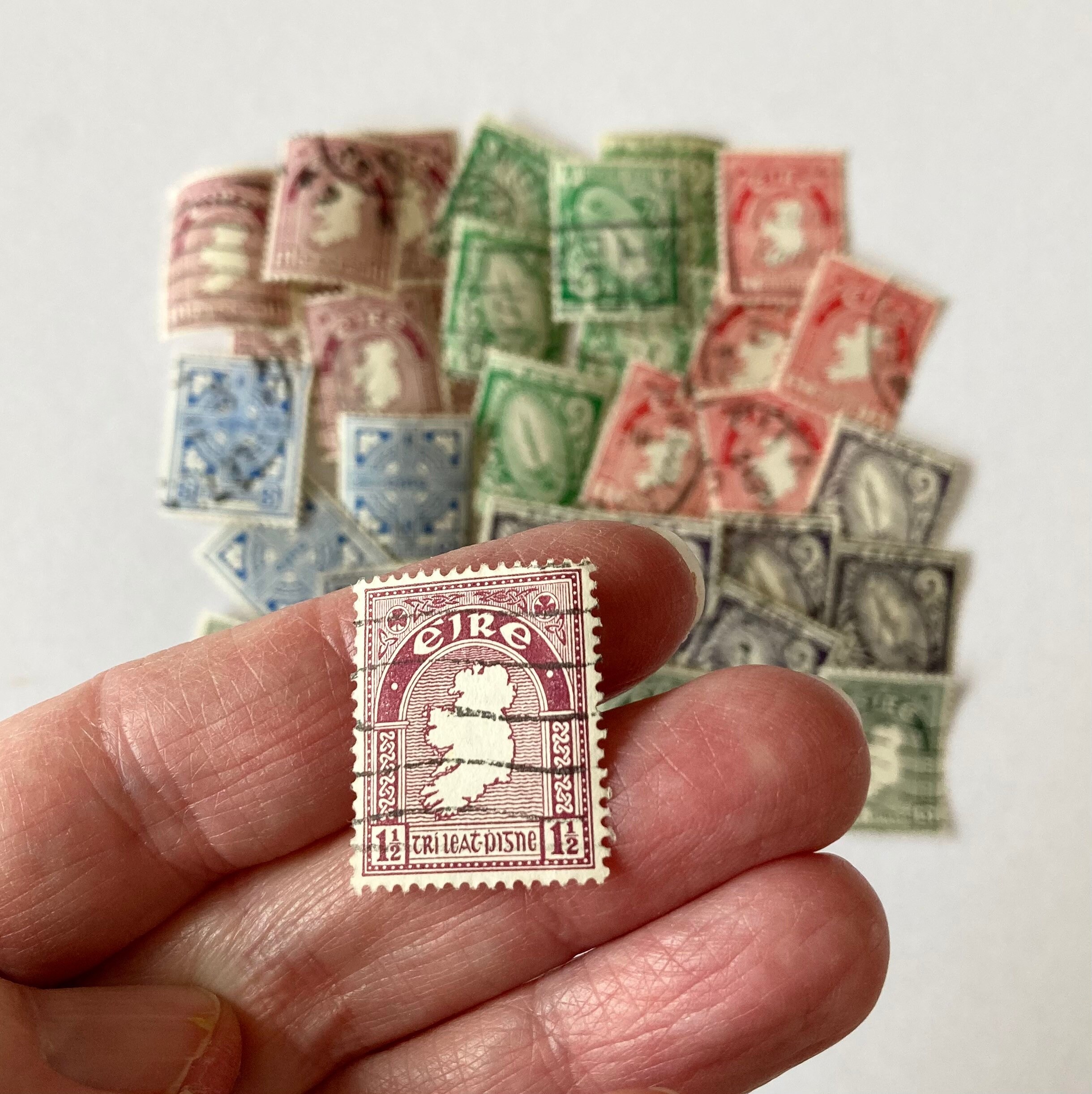 アイルランド　切手 アイルランドのヴィンテージ切手24枚、6種類のデザインから選べ