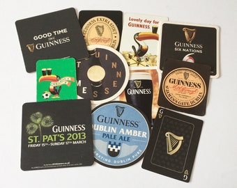 Recuerdos de Guinness, naipes de Guinness + posavasos + etiqueta de botella
