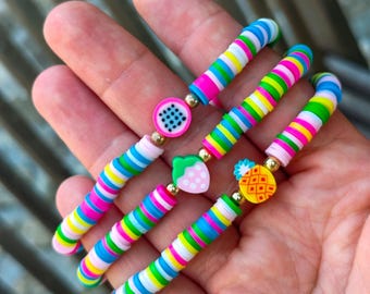 Multicolored fruit heishi elastic bracelet