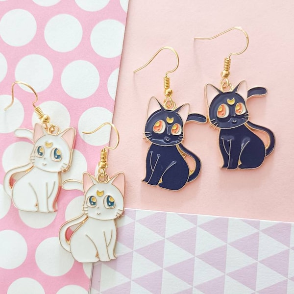 Kawaii Sailor Moon cat earrings