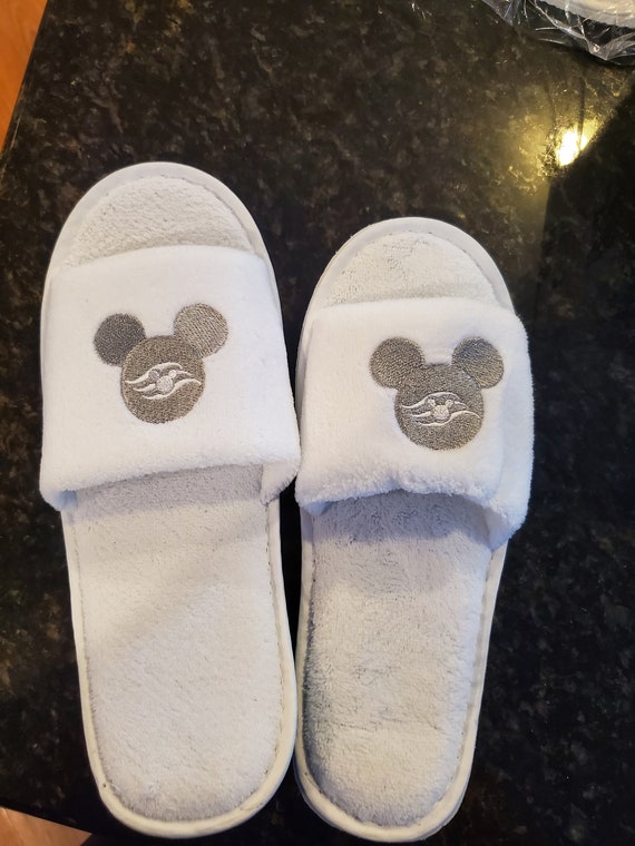 disney slippers womens