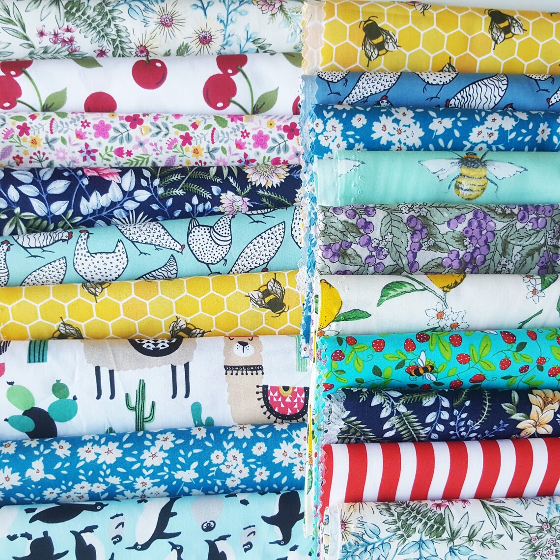 33 Square Feet of 100 Cotton Fabric Remnants in This Bundle Etsy UK
