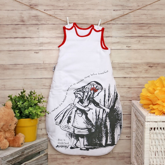 Alice Madness Unisex Stylish And Comfortable Sleep Protection