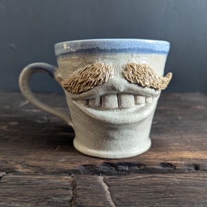 Coole Tassen, lustige Keramik, handgefertigte Tasse, coole Geschenke für Raucher, Wohnkultur, figurative Kunst 3D Skulptur, Kaffeetasse, Arbeitsbecher