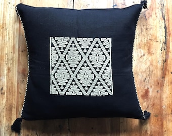 Mexican cushion cover, Chiapas region, loom cushion cover, mexican textile decoration, mexican fabrics, mexican design.