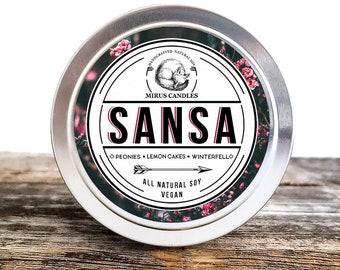 Vela de soja Sansa / Vela inspirada en Juego de Tronos - Una canción de hielo y fuego- Vela de libro - 4oz Toda soja vegana natural- Velas Mirus