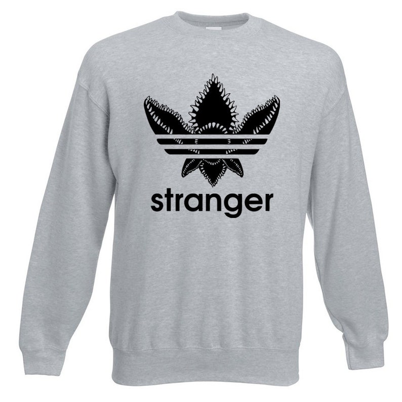 camiseta demogorgon adidas