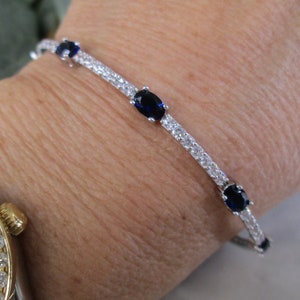 Blue SAPPHIRE Tennis Bracelet>925 Sterling Bracelet,Sparkling Simulated Diamonds,Sapphire Bracelet,925 Sapphire Bracelet,Tennis Bracelet