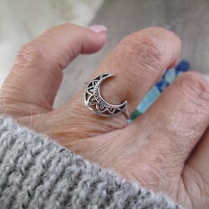 Sterling Moon Ring&gt;925 Sterling Crescent Moon ring,Mandala Moon ring,Bohemian Chic,Celestial Ring, 925 Sterling Celestial Ring,Moon Ring