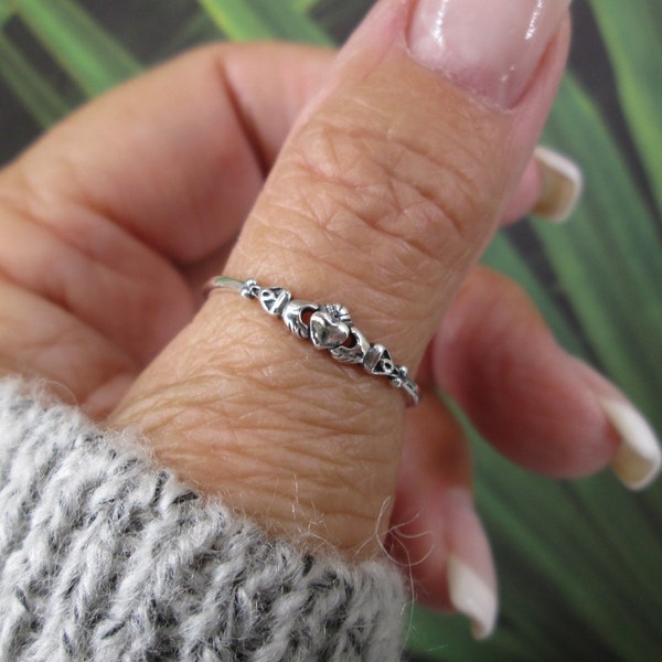 Tiny Claddagh Ring,925 Sterling Claddagh Ring,Celtic Ring,Irish,Sterling Claddagh,Dainty Claddagh Ring,925 Sterling Ring,Love,Friendship
