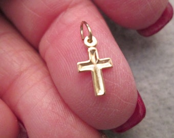 Tiny Solid 14kt.Gold CROSS Pendant/Charm>14kt.Gold Cross,Dainty 14kt.Gold Cross,14kt.Cross Pendant,Cross Charm,Gold Cross,Tiny Gold Cross