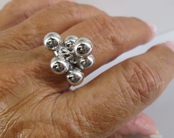 Dangling Bead Ball Ring>Sterling Silver Movable Balls Ring,925 Ball Charm Ring,Dangling Balls,Spinner Ring,Sterling Movable Ring,Non Tarnish