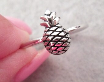 Sterling Silver PINEAPPLE Ring>Dainty Pineapple ring,925 Pineapple Ring,Hawaii Pineapple ring,Good Fortune Ring,LUCKY ring,Royal ring