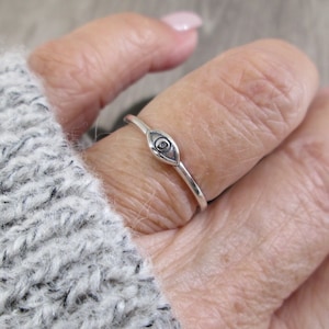 Tiny Sterling EYE Ring&gt;925 Silver Evil Eye Ring,925 ring,Hamsa ring,Boho Chic,Mini Evil Eye,Protection,Talisman,Dainty 925 ring,Evil Eye