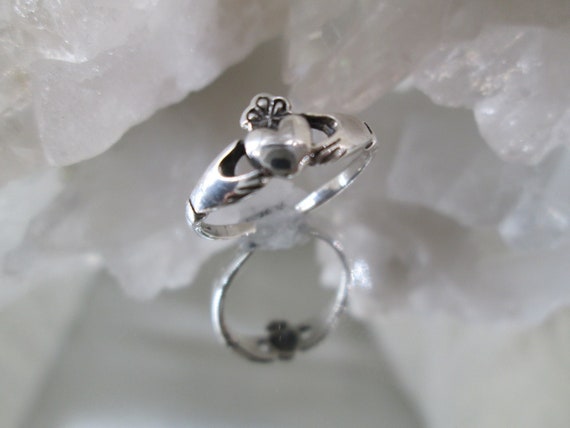 925 Sterling CLADDAGH TOE/Midi Ring>ADJUSTABLE>To… - image 1