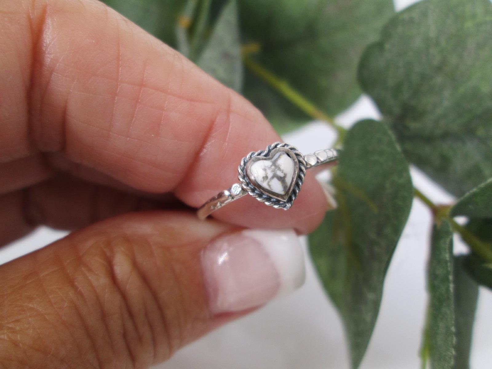 White Buffalo Turquoise Heart Ring>925 Sterling White  ❤️ White Buffalo Turquoise Sterling Full Finger Statement Cluster Heart ADJ Ring main image 0