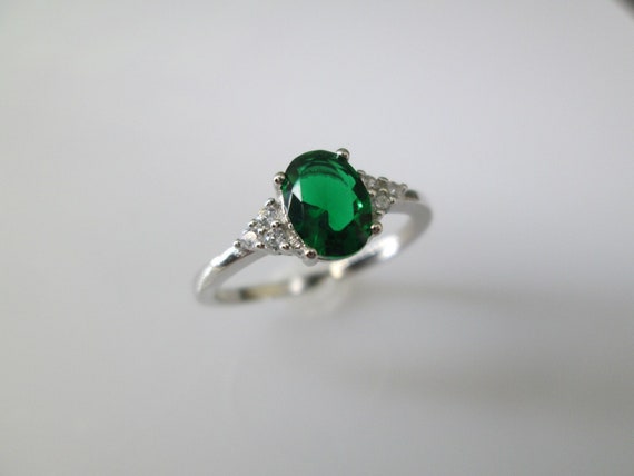 Emerald Ring>Emerald & Simulated Diamond Ring>Oval Cut Emerald Ring,925 Sterling ring,Dainty Emerald Jewelry,Birthstone ring,Promise ring