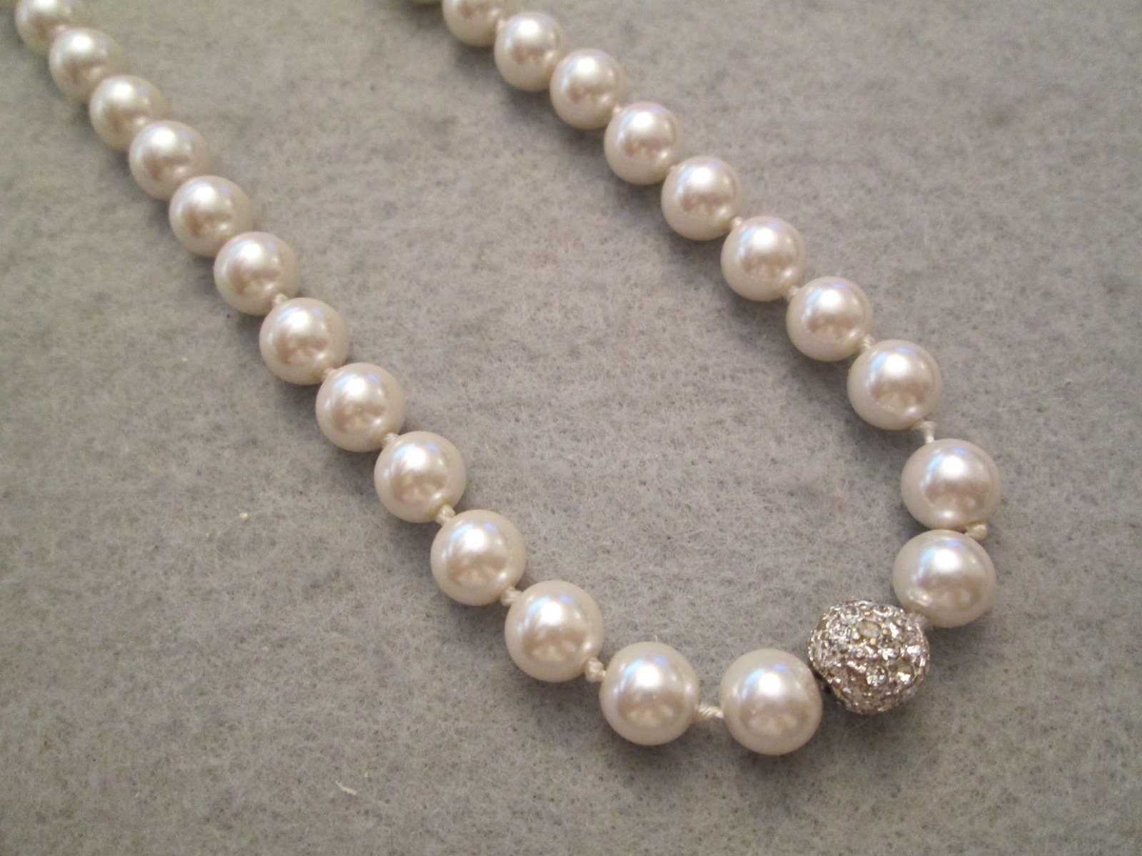 Classic Faux Pearl Necklace With Rhinestone Accent Ball