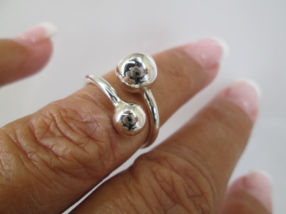 Sterling Silver Sphere Ring925 Double Ball Minimalist Ring globe Ring 925 Ring statement Ring 925 Sterling Ring ball Ring adjustable Ring Etsy Canada