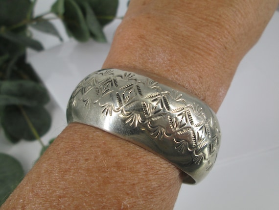 Native American Sterling Silver Cuff Bracelet>Wid… - image 2