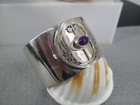 Wide Sterling Cuff>Chalice Well Silver Cuff,Amethyst Chalice Well Cuff Bracelet,925 Sterling Chalice Well Amethyst Cuff Bracelet View 5
