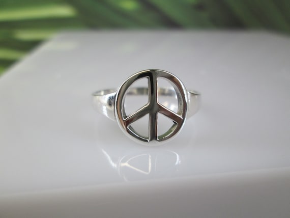 Solid Sterling Silver PEACE SIGN Ring>Vintage Pea… - image 2