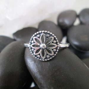 Sterling MANDALA Ring,925 Mandala ring,Bohemian Chic,Women&#39;s Statement Ring,Dainty 925 Ring,925 Sterling Spiritual Ring,Dainty Mandala Ring