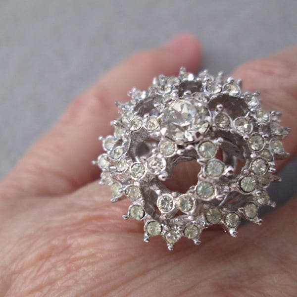 Stunning Vintage Panetta Rhinestone Cocktail Ring>Sparkling Rhinestone Cocktail Ring>Panetta Ring,Rhinestone ring,Vintage Panetta,Adjustable