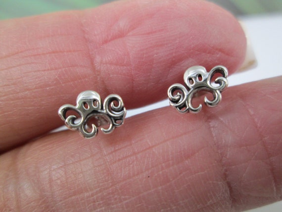 Tiny Sterling Silver OCTOPUS Stud Earrings>Octopu… - image 2