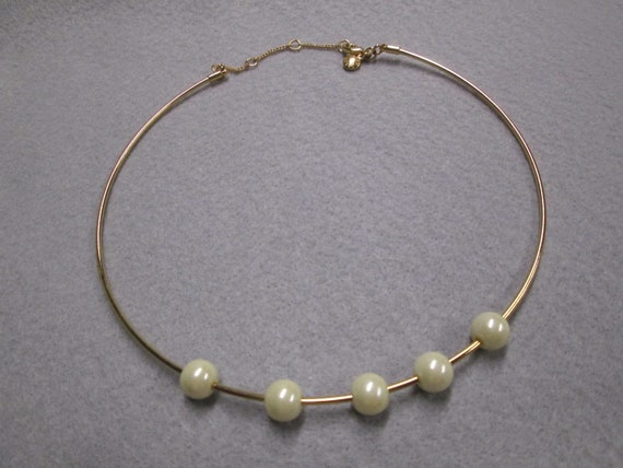 Vintage J. Crew Gold Collar with PEARLS>Pearl Nec… - image 4