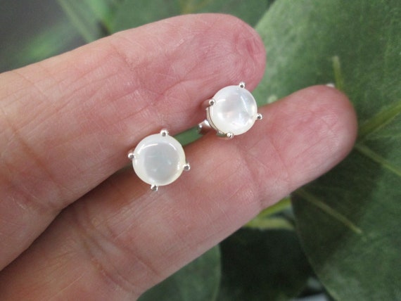 Mother of Pearl Stud earrings>Gorgeous Sterling S… - image 1