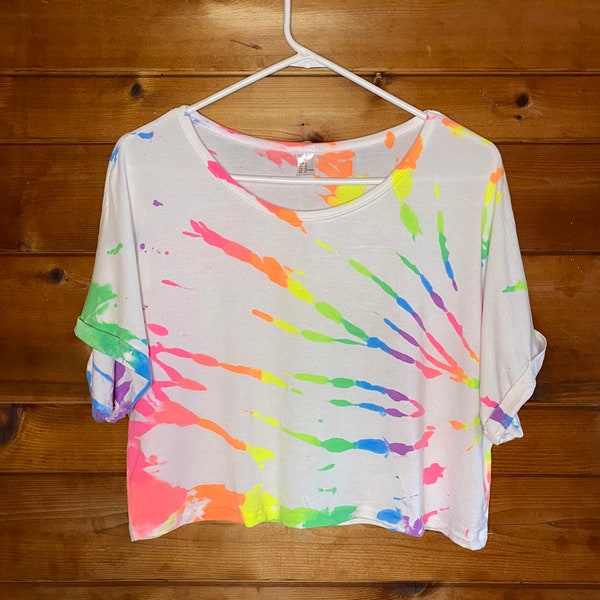 nike tie dye crop top