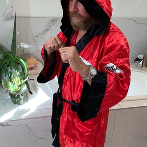 pink everlast boxing robe