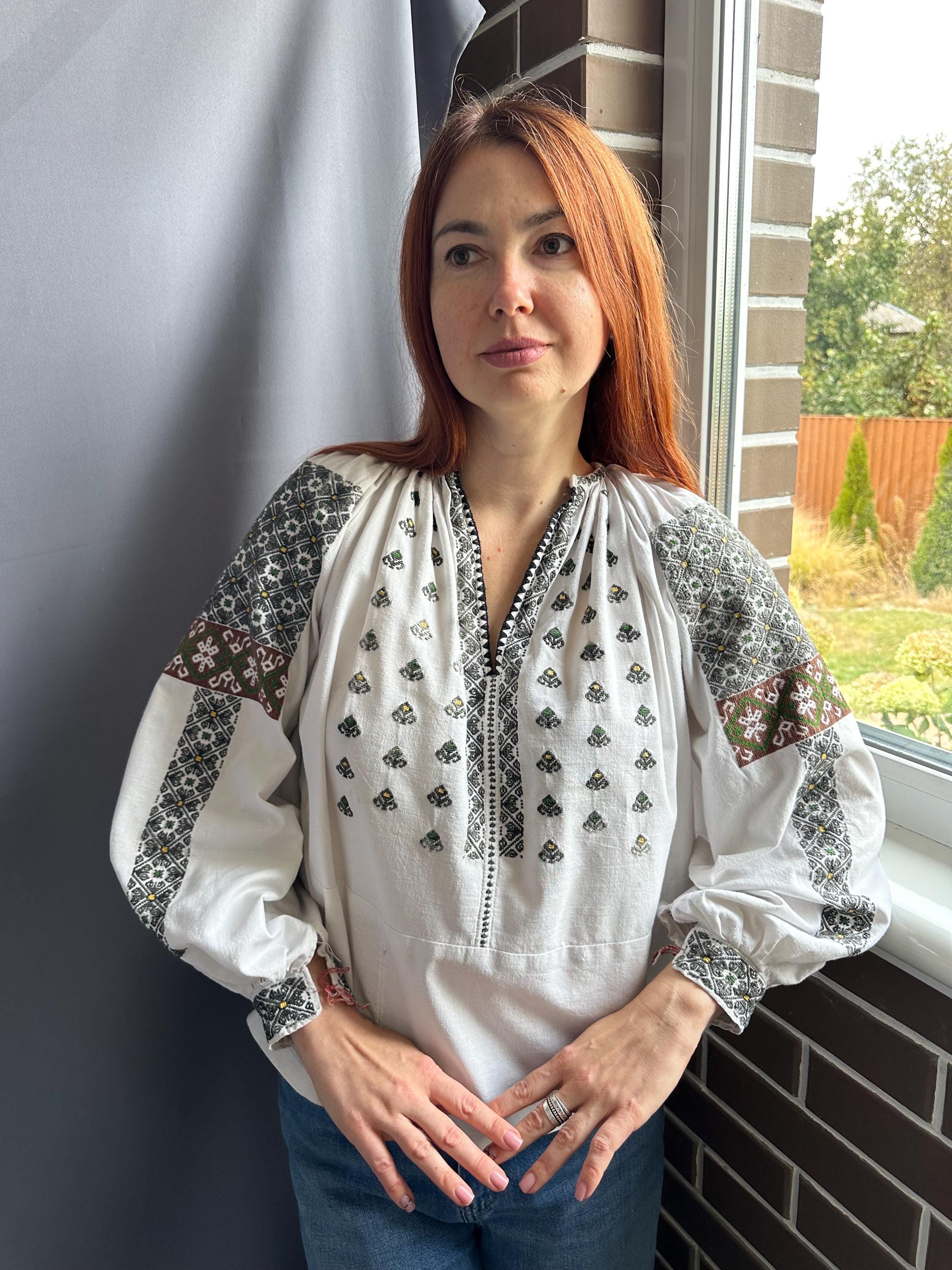 トップス antique Rumania blouse Romanian Blouse Embroidered Top Vintage Outfit Vintage Gift for