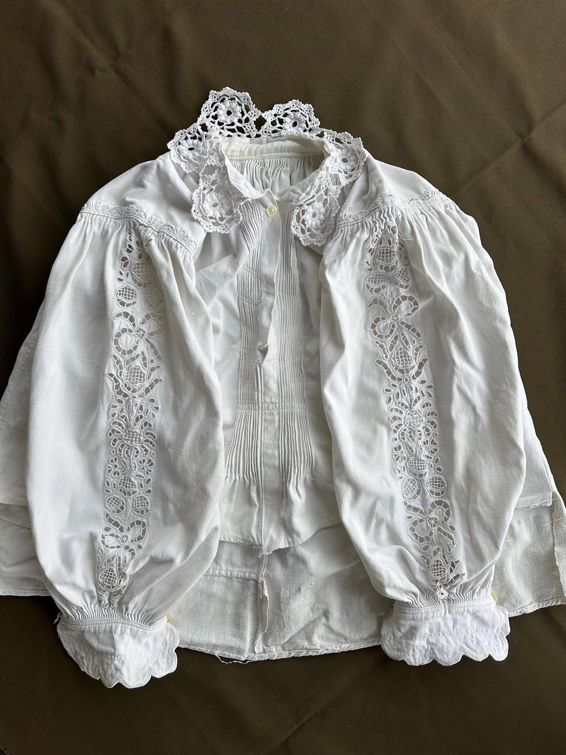 Clown Collar Blouse - Etsy Singapore