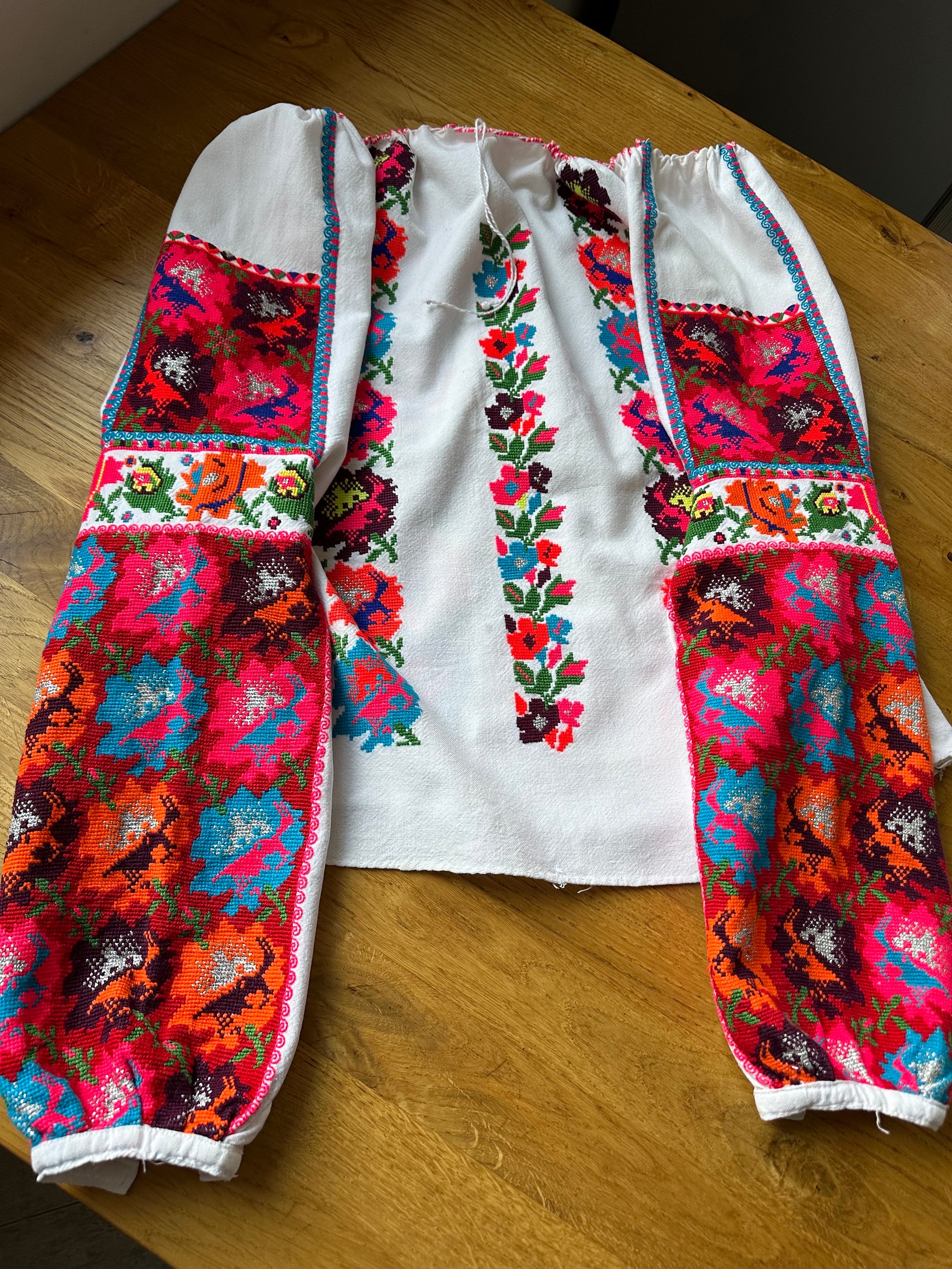 Romanian Blouse Embroidered Top Vintage Blouse Antique