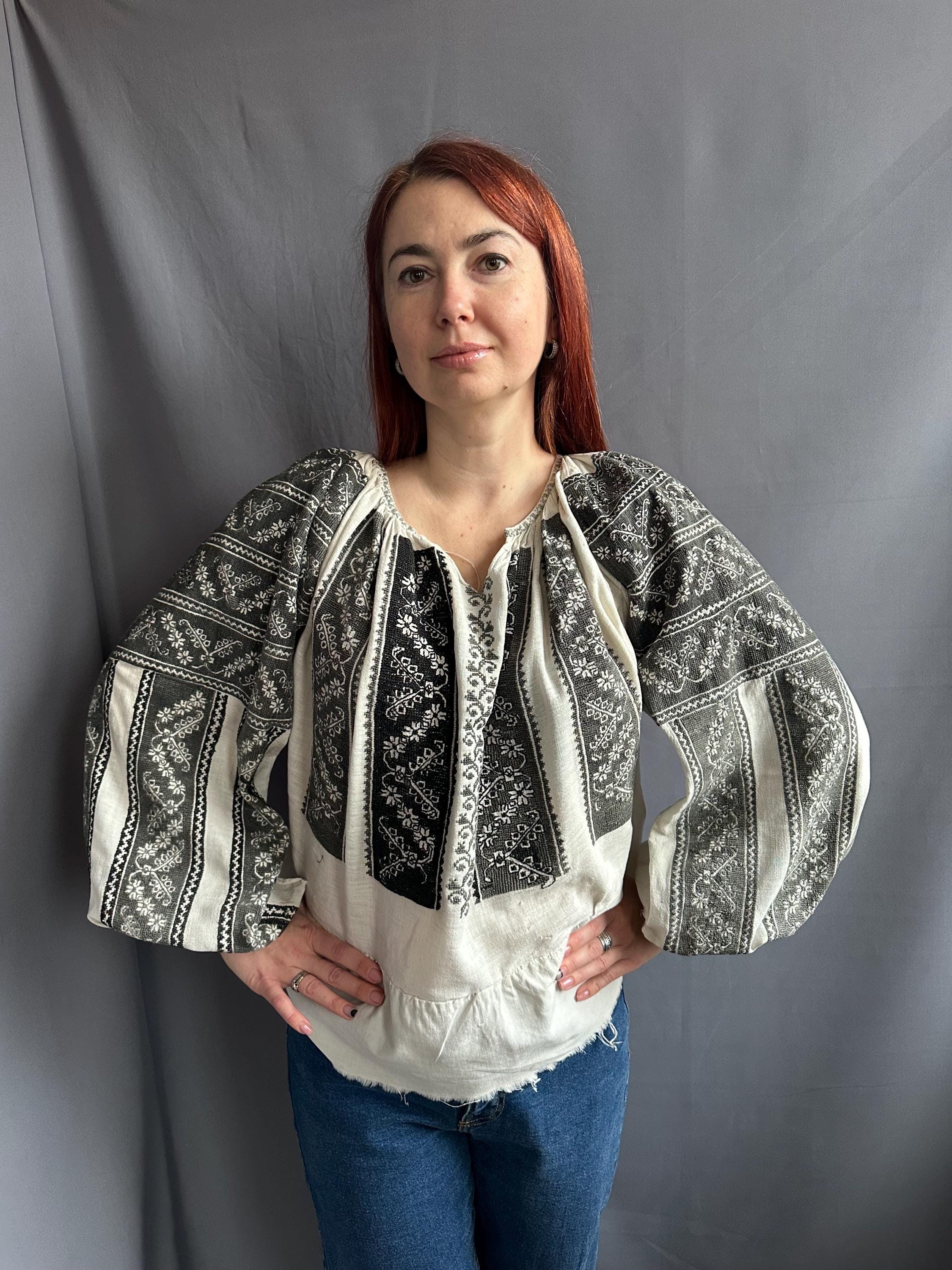 Romanian Blouse Embroidered Top Vintage Outfit Antique Embroidered