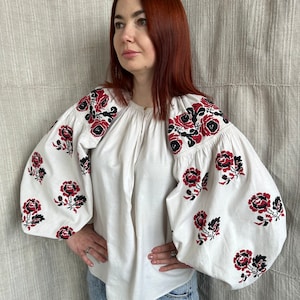 Embroidered blouse Ukrainian blouse Antique blouse Embroidered shirt Vintage blouse Vintage Vyshyvanka Antique shirt  Broderie
