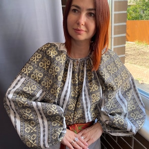 Romanian dress Vintage Romanian blouse Embroidered dress Vintage outfit Bohemian style Hippie Antique top  Romanian outfit