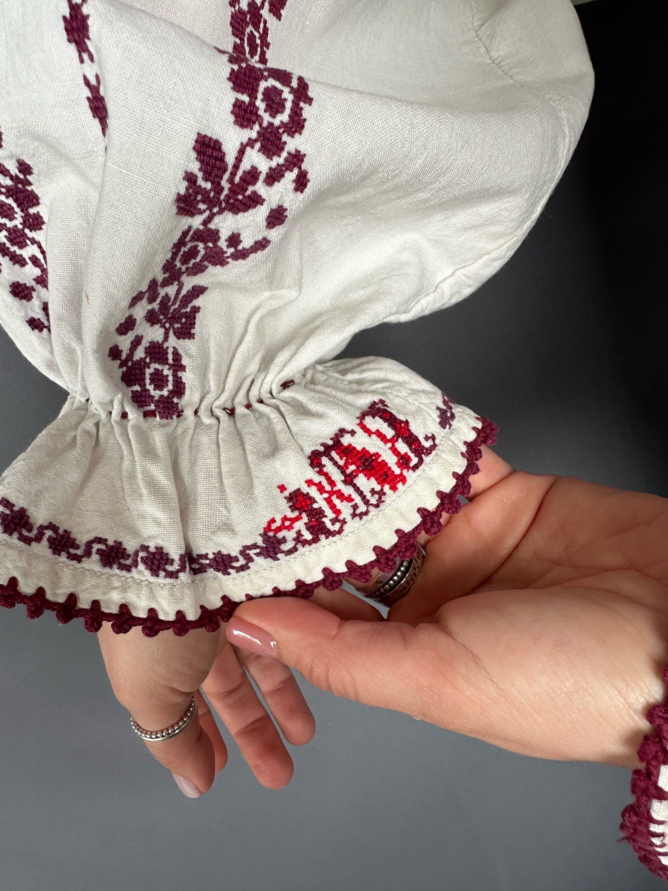 ルーマニア刺繍　ヴィンテージブラウス ヴィンテージルーマニア刺繍ブラウス