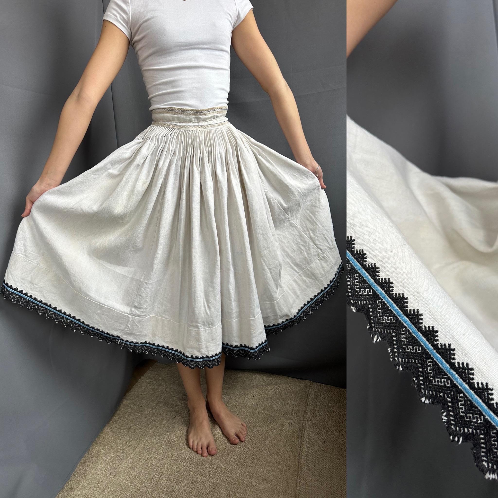 スカート Hungarian vintage embroidery skirt スカート Hungarian vintage embroidery skirt il_1080xN