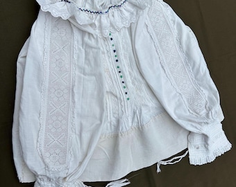 Museum item ! Embroidered Vintage Romanian folk  blouse Antique shirt Vintage outfit  Antique smock Linen blouse Gift for her Chemise