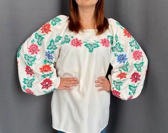 Embroidered blouse Vintage blouse Vintage dress Vyshyvanka Ethnic blouse Stand with Ukraine Boho style Ethnic clothes Vintage outfit