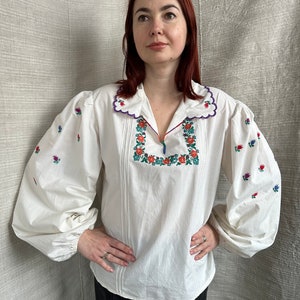 Embroidered blouse Antique blouse   Vintage dress Vintage fashion Ukrainian dress Ukrainian embroidery Stand with Ukraine