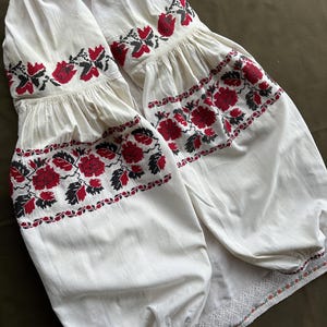 Embroidered blouse Ukrainian blouse Antique blouse Embroidered shirt Vintage linen blouse Vintage Vyshyvanka Antique tshirt Gift for her