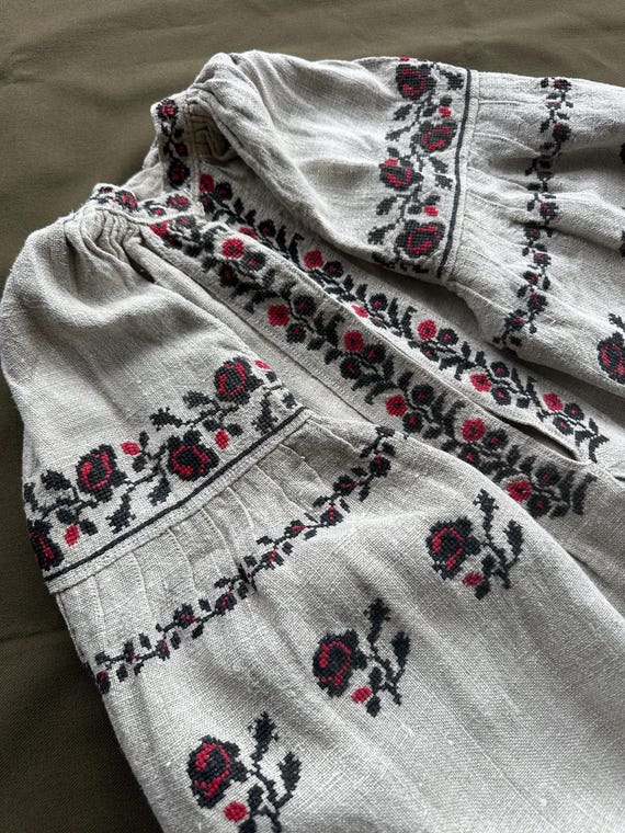 Zgytomyr region Embroidered Ukrainian dress authentic vintage dress Vyshyvanka Sorochka Embroiderd folk Antique smock Linen dress