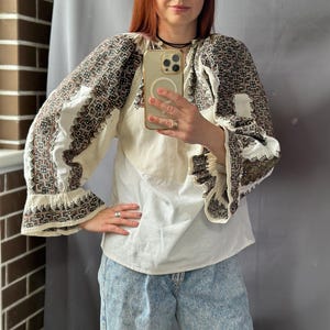 Romanian blouse Embroidered top Vintage outfit  Antique  Embroidered top Vintage outfit Chemise Cross stitches handmade Gift for her