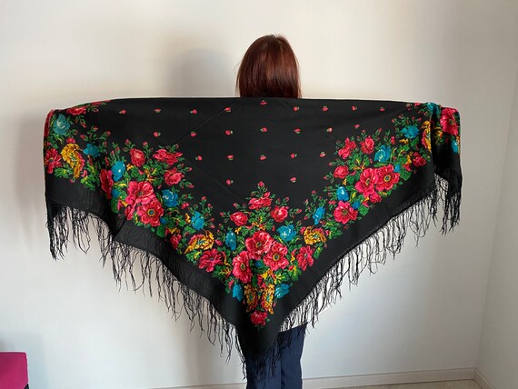 Big shawl Vintage shawl Piano shawl Woollen shawl… - image 5