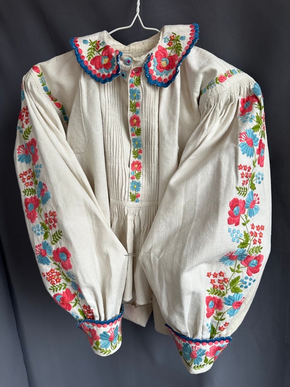 Romanian blouse Bohemian style Embroidered blouse… - image 2