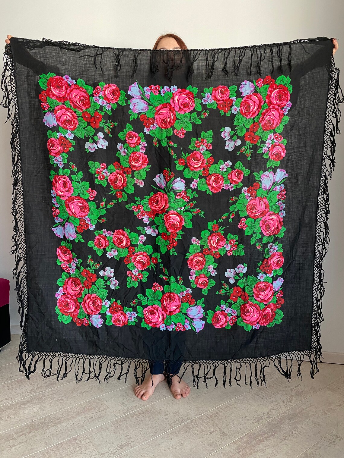 pavlovo posad shawl